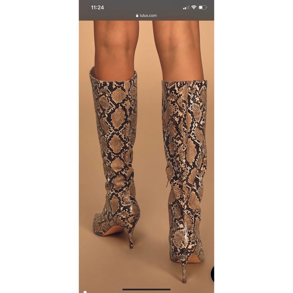 Knee high snakeskin boots - Picture 4 of 4
